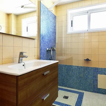 Holiday Flat Puerto Del Carmen - Ace021016-ayb Daire *